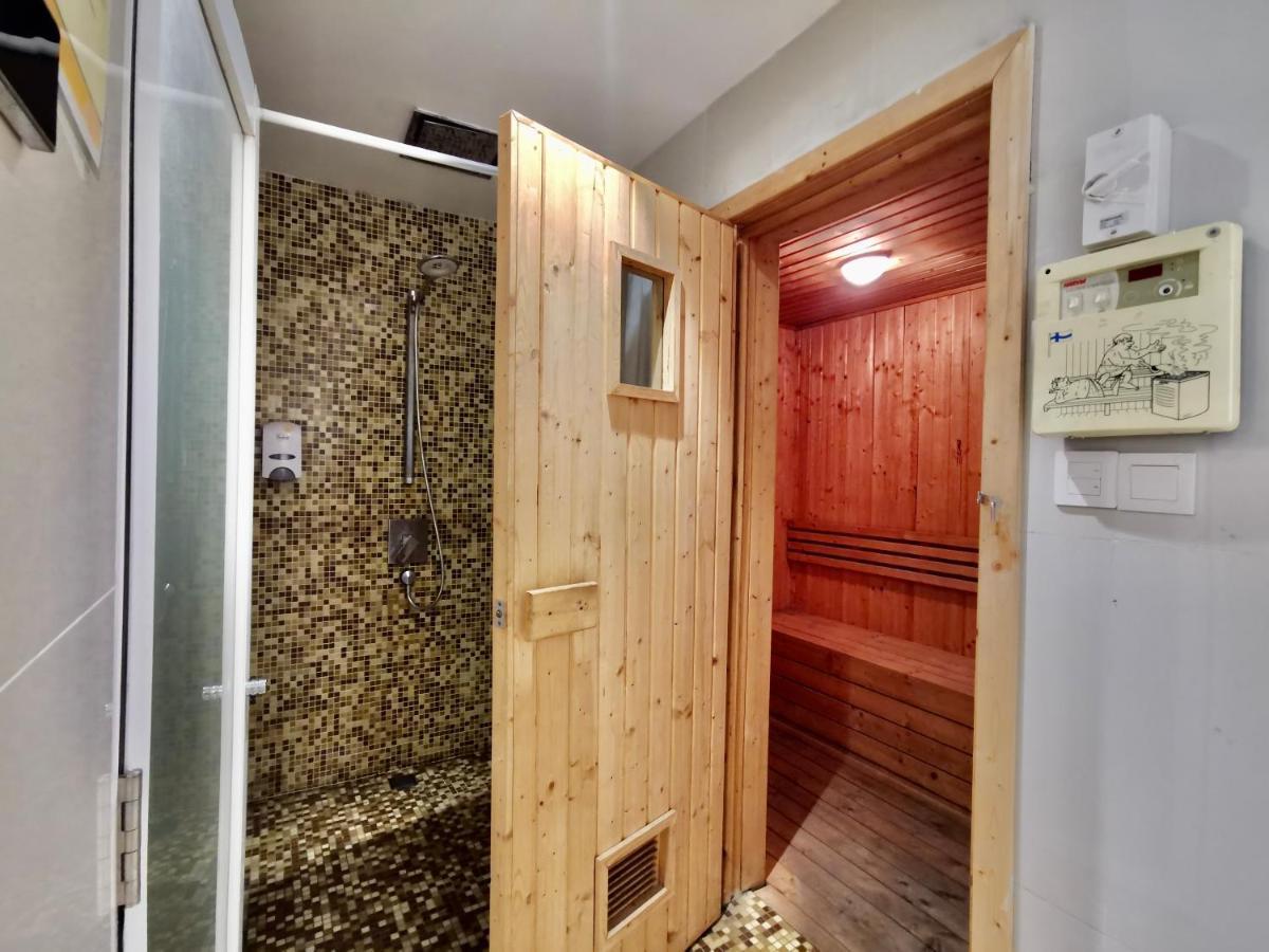 Cozy Apt 5 Mins Walk To Klcc Free Wifi Tvbox Kuala Lumpur Ngoại thất bức ảnh